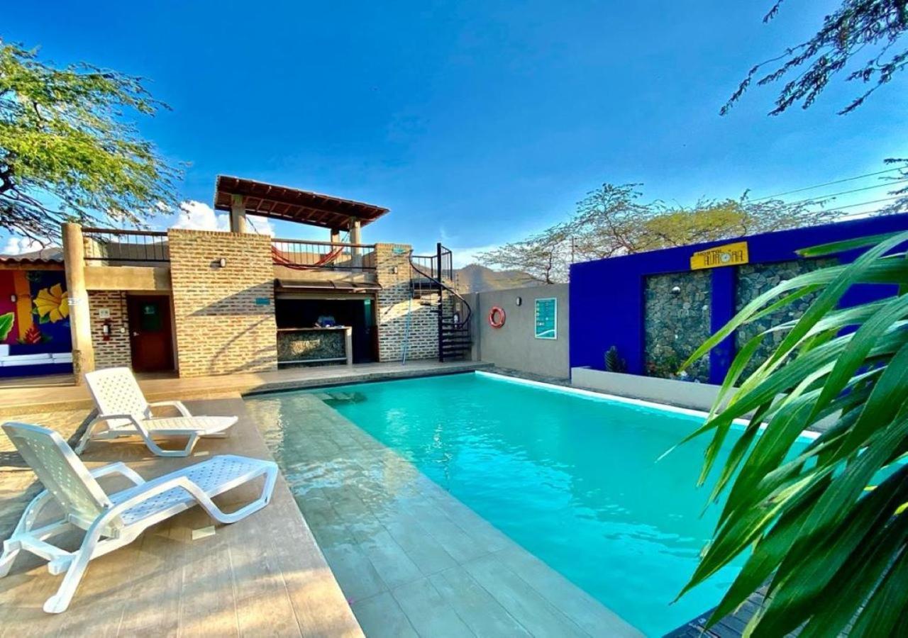Hostal Aurora, Smith Lodging ตากังกา ภายนอก รูปภาพ