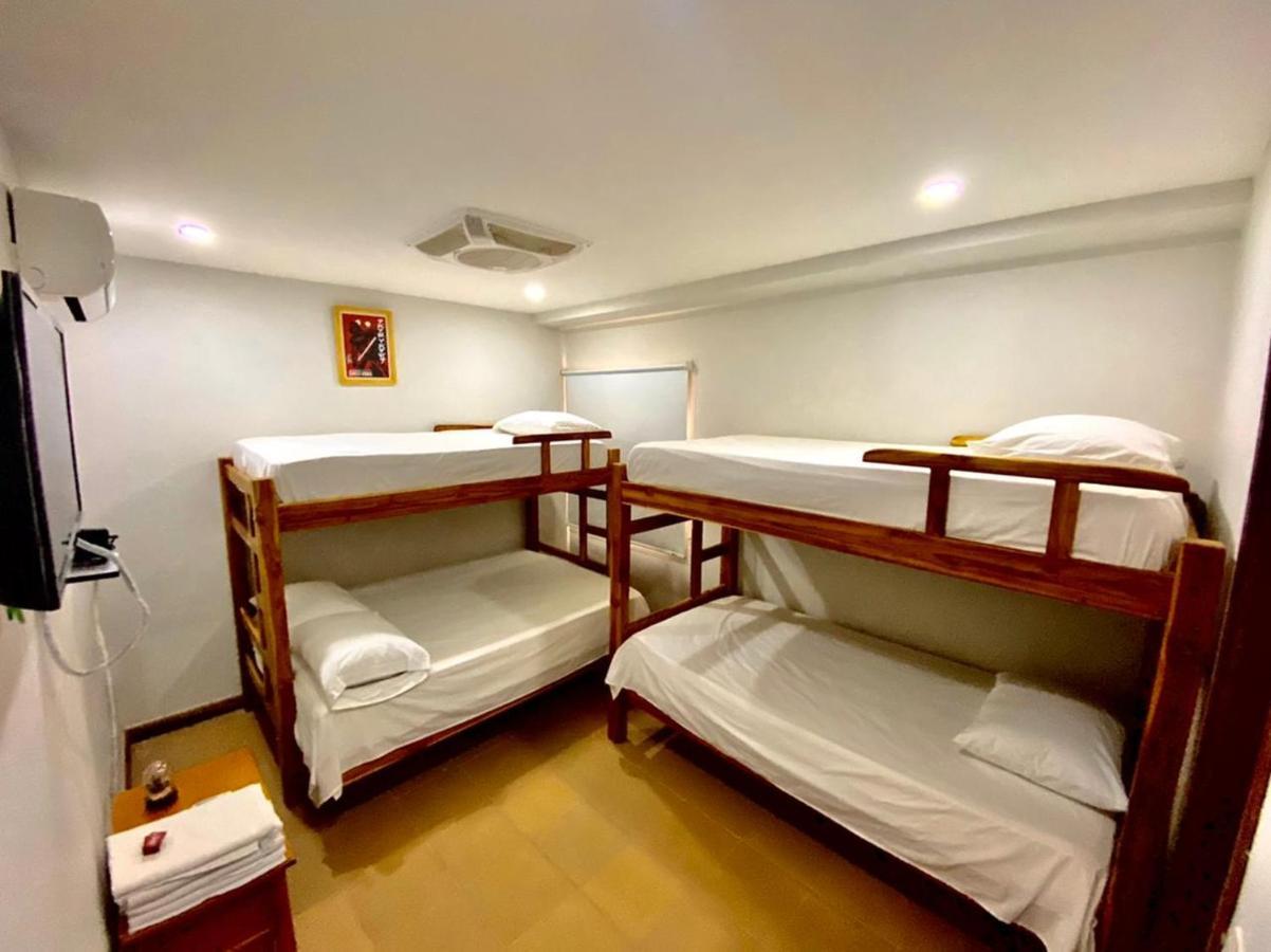 Hostal Aurora, Smith Lodging ตากังกา ภายนอก รูปภาพ