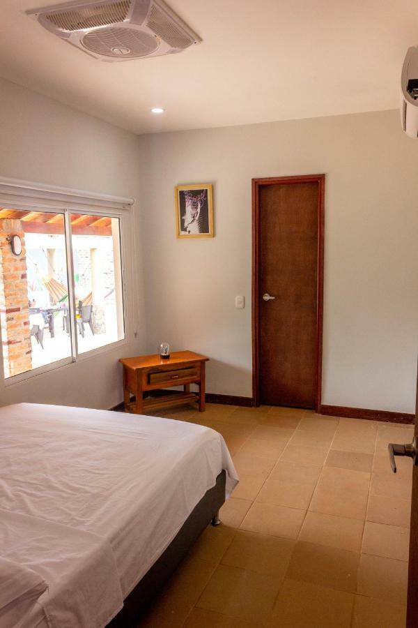 Hostal Aurora, Smith Lodging ตากังกา ภายนอก รูปภาพ