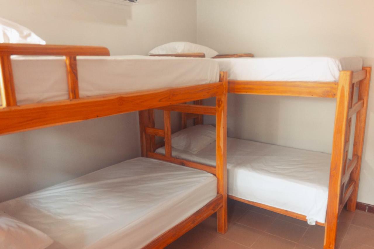Hostal Aurora, Smith Lodging ตากังกา ภายนอก รูปภาพ